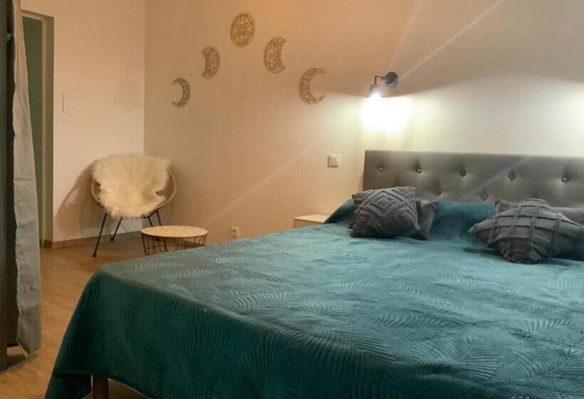 La Pte Maison 3 Place Elie Lacoste