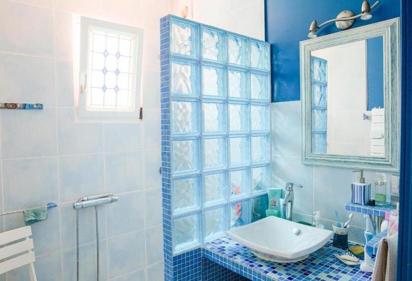 à 600m De La Plage, Maison De Famille Pour 9