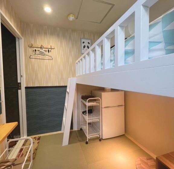 誠家 makoto Hostel