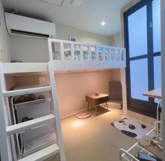 誠家 makoto Hostel