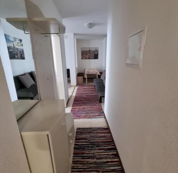 Monteurwohnung App 5