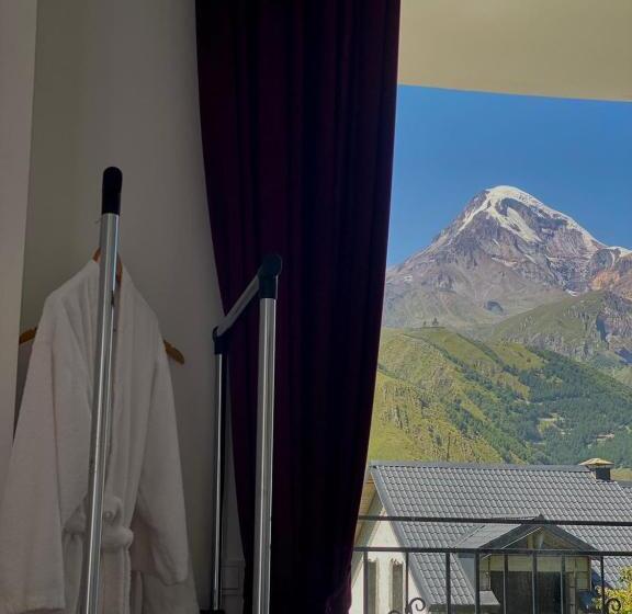 Mood Hotel Kazbegi