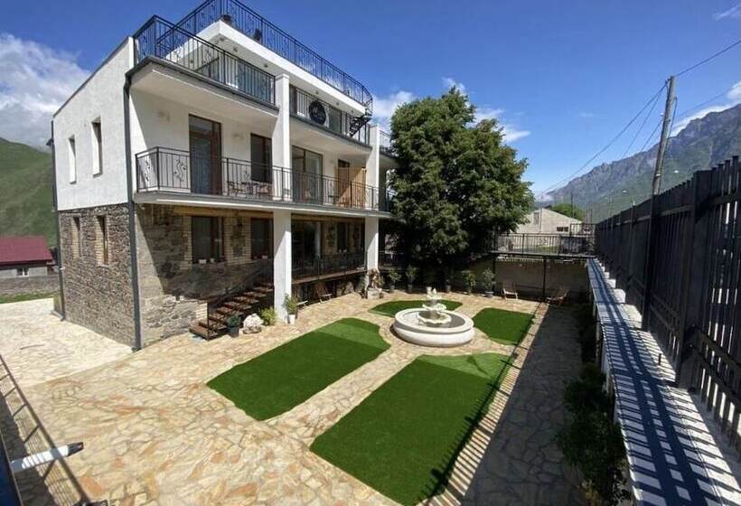 Mood Hotel Kazbegi