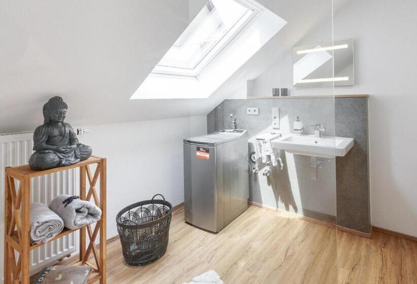 Winterangebot   Mosellolodge, Luxus Ferienhaus, Dachterrasse, Netflix, Waschmaschine