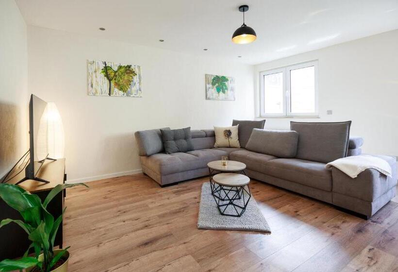 Winterangebot   Mosellolodge, Luxus Ferienhaus, Dachterrasse, Netflix, Waschmaschine