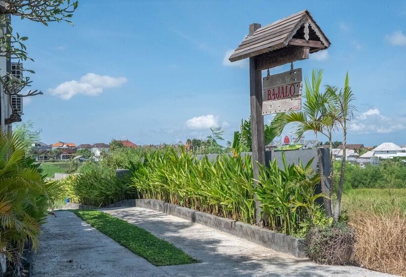 ペンション Bajalo Cottage Canggu