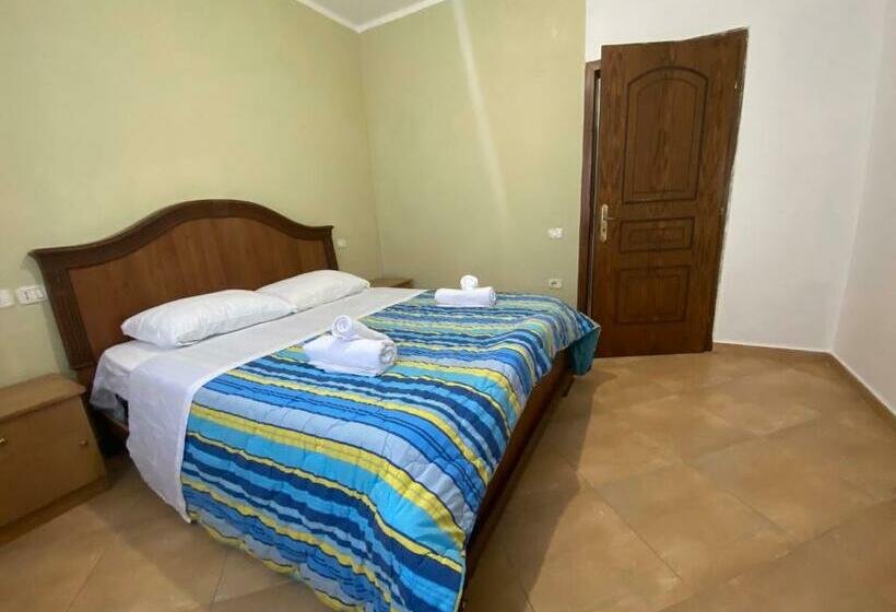 ペンション Home Sweet Home 2   Guest House