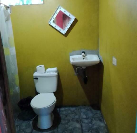 بنسيون Hospedaje La Paloma