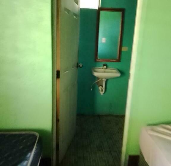 بنسيون Hospedaje La Paloma