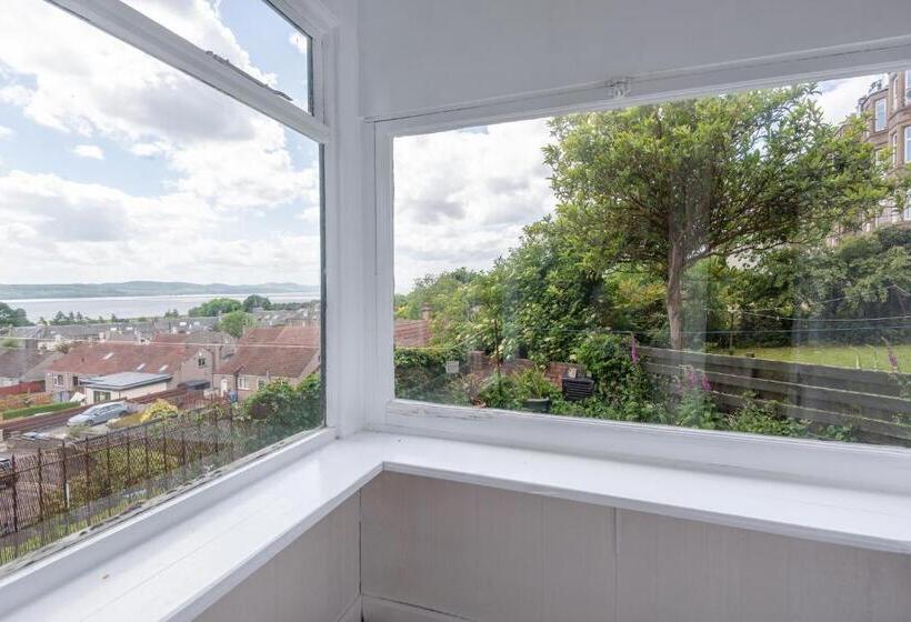 River View Apartment