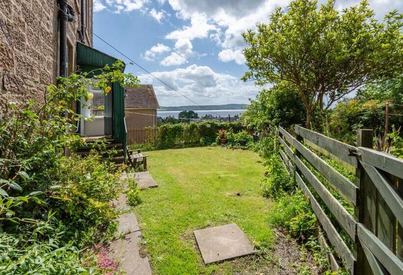 River View Apartment