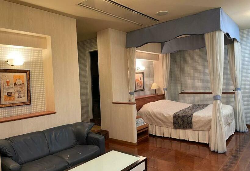 ホテル隠宿 凛 Rin