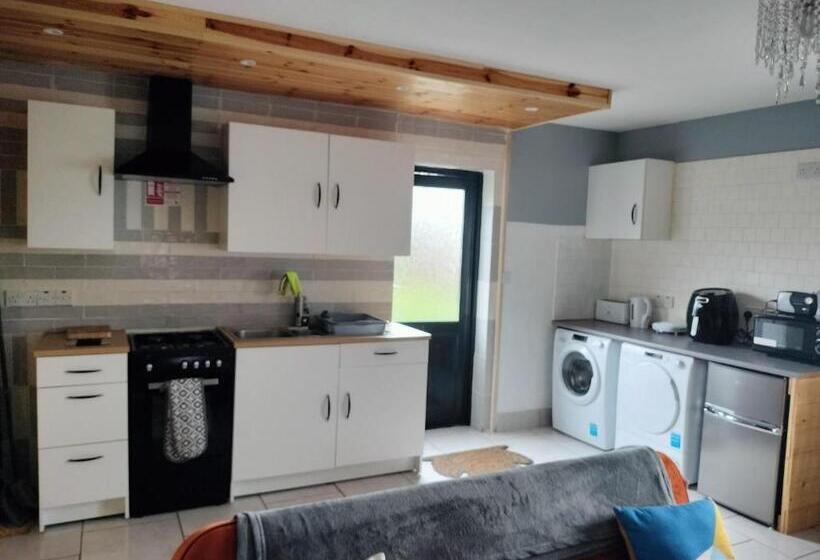 One Bedroom Apartment Achill Island Pets Allowed