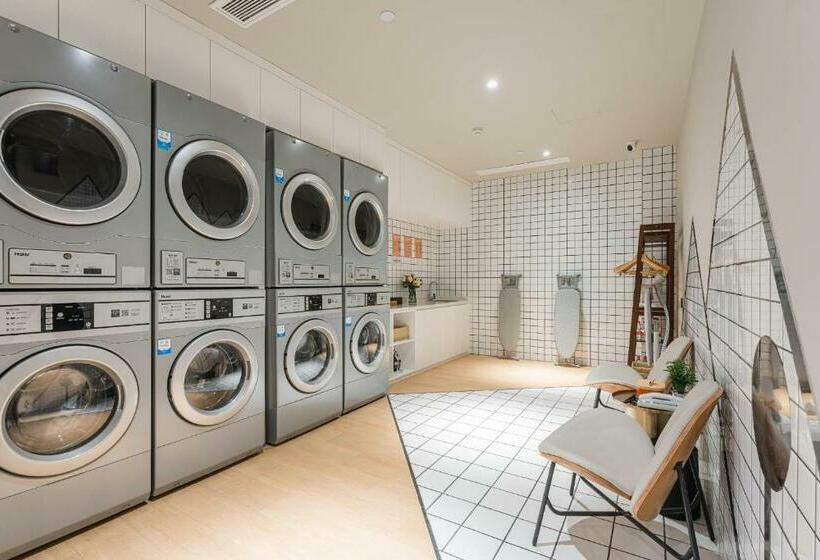 Atour Hotel Nanjing Xianlin Center Jinying Plaza