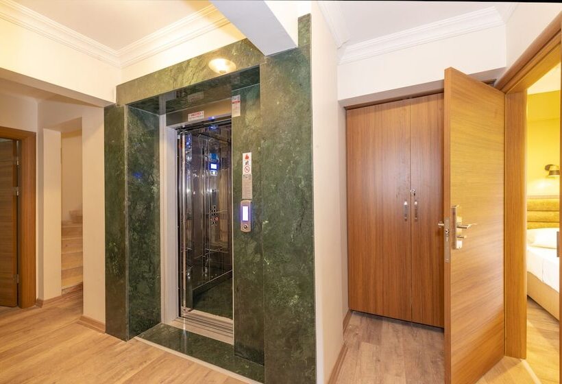 Bazaar Hotels Old City