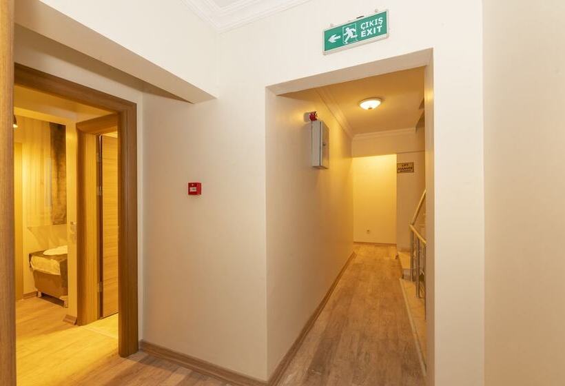 Bazaar Hotels Old City