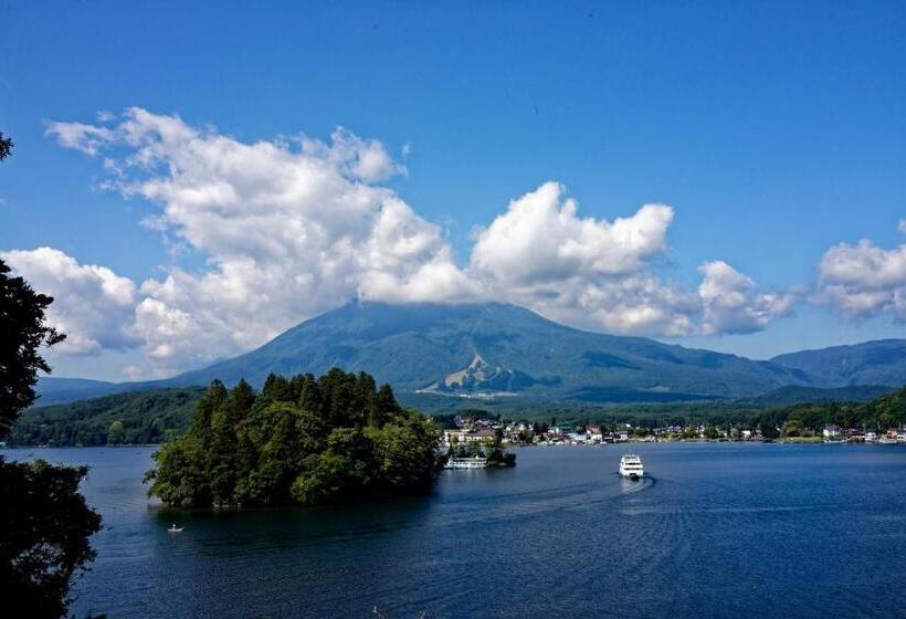 Bed and Breakfast 五岳庵