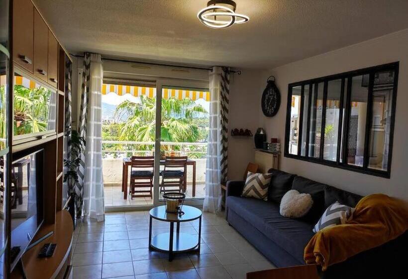 Bella Vista Yourhosthelper