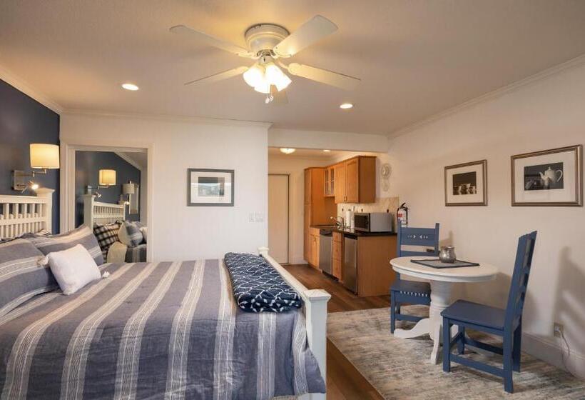 Big Bear Lakefront Condo  Walk To Village