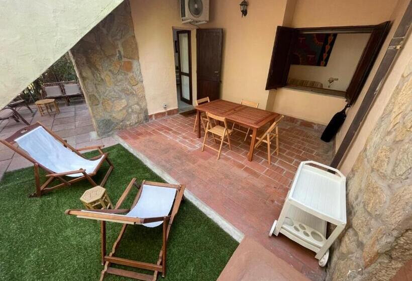 Casa Bouganville Pinus Village