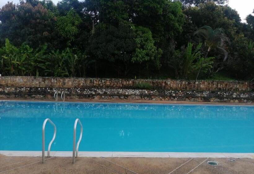 Finca Hotel   Piscina La Johanna