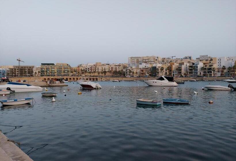 Gizimina Apartment In Marsascala By Sea And Near Airport