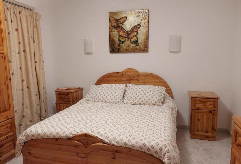 Gizimina Apartment In Marsascala By Sea And Near Airport