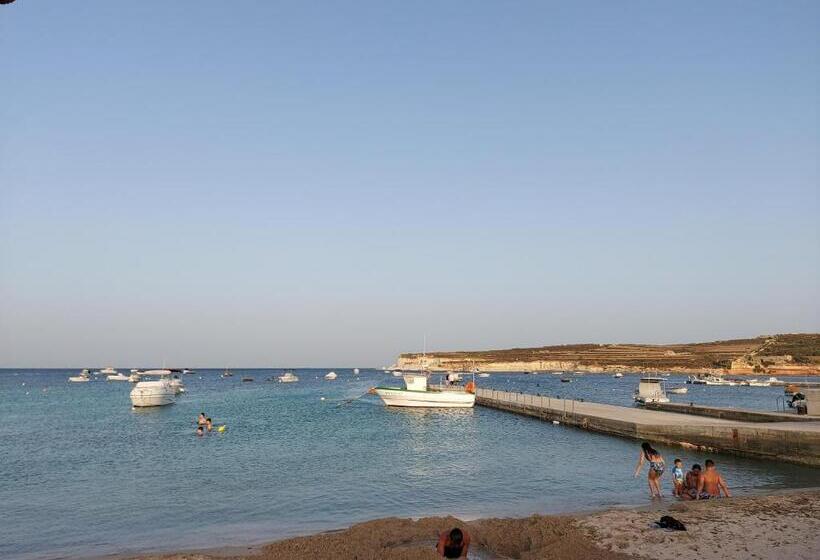 Gizimina Apartment In Marsascala By Sea And Near Airport