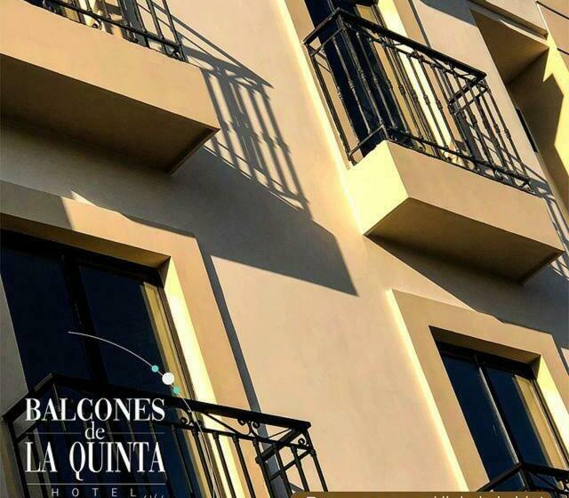 Отель Balcones De La Quinta