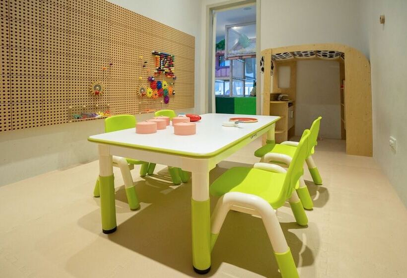 هتل Checkinn Magi Kids