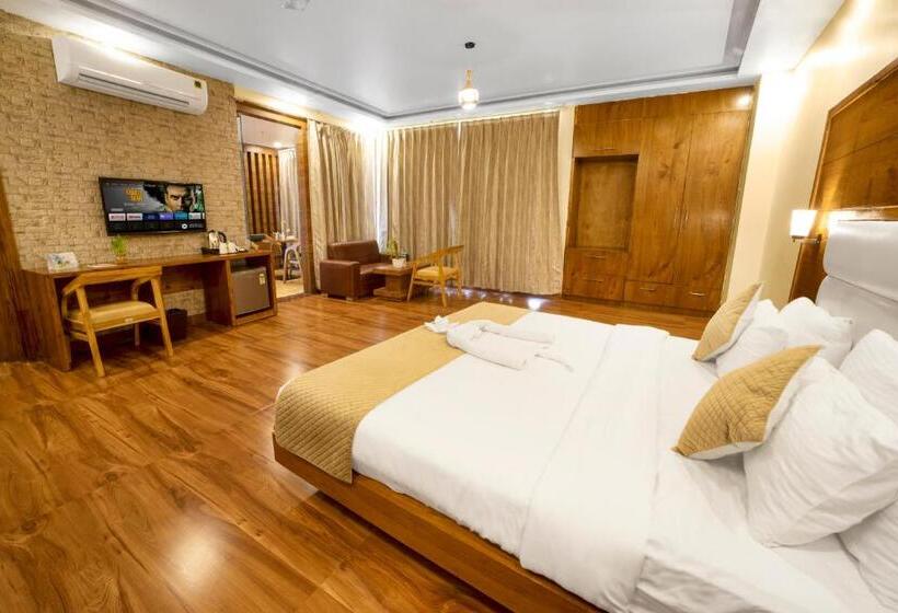 호텔 Divine Lakshmi Ganga