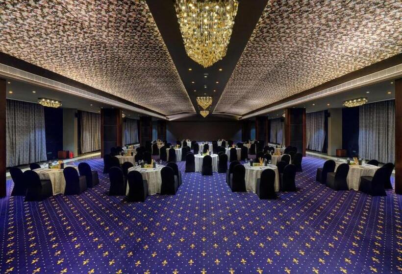 Essentia Luxury Hotel Indore