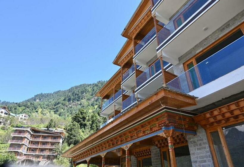هتل The Khar Manali