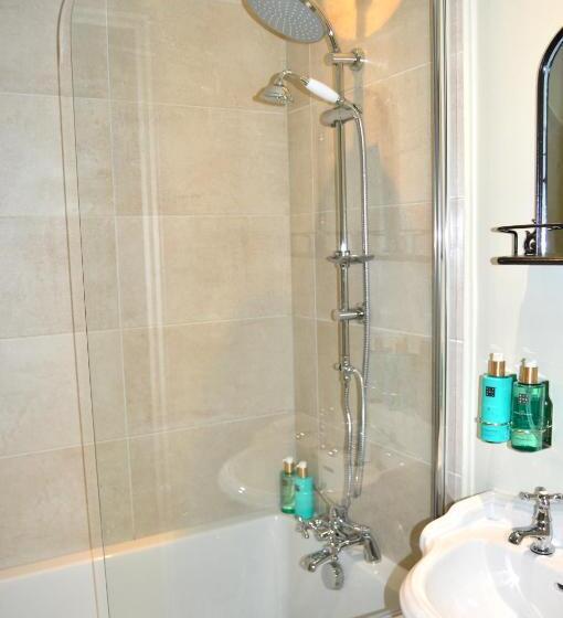 The Nest Hotel & Restaurant