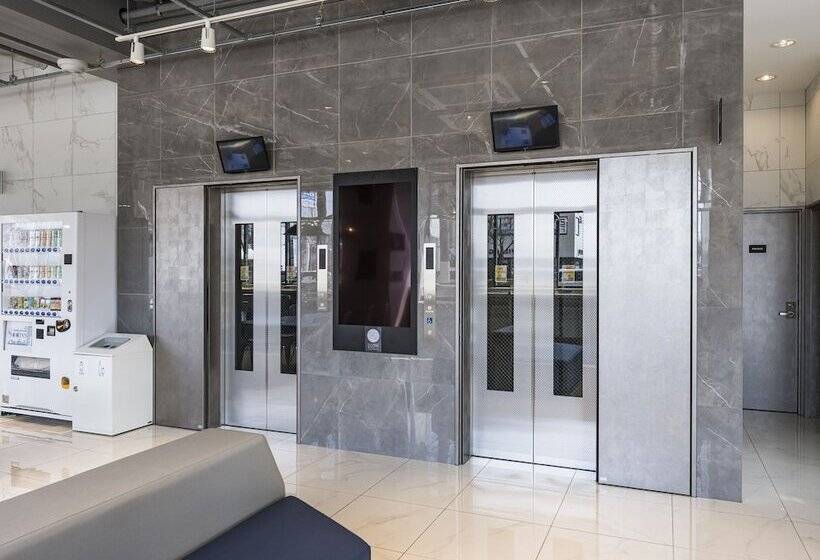 בית מלון כפרי Toyoko Inn Tsubame Sanjo Ekimae