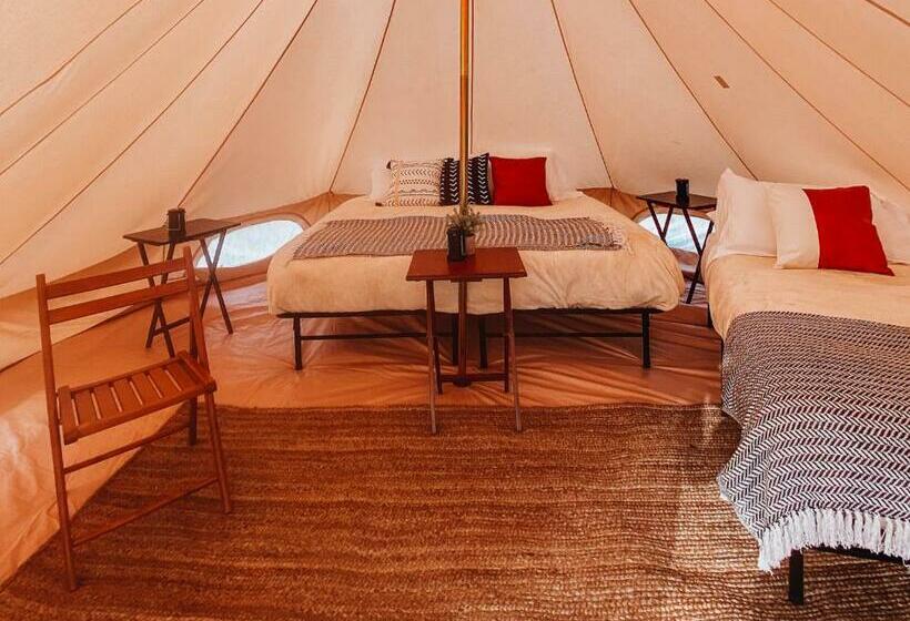 בית מלון כפרי Wander Camp Bryce Canyon   Escalante