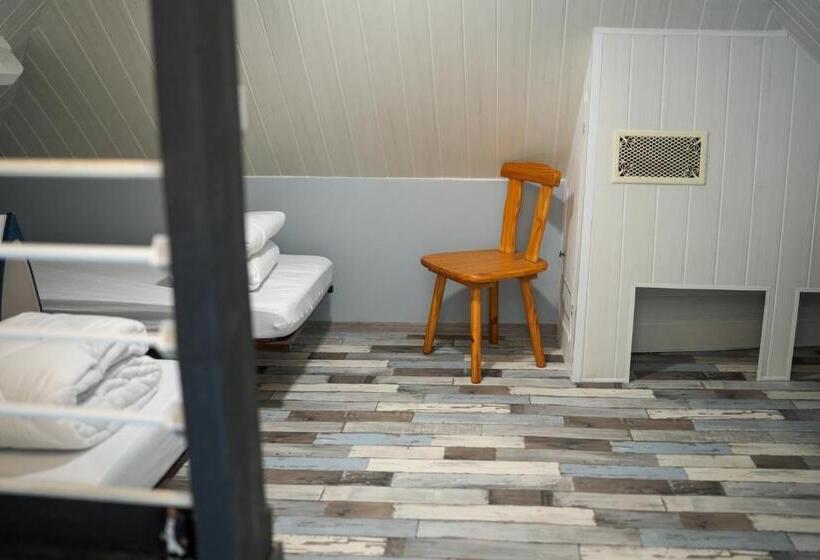 Les Marins Des Lys, Maison à 300m De La Plage Pour 6 Personnes