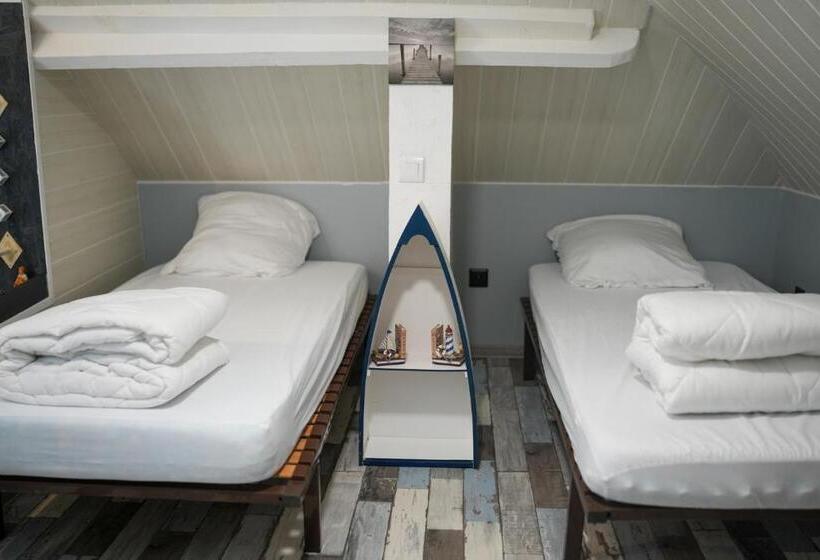 Les Marins Des Lys, Maison à 300m De La Plage Pour 6 Personnes