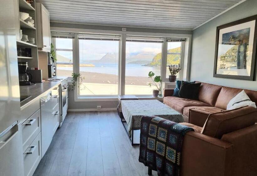 Loftsleilighet Midt I Sentrum