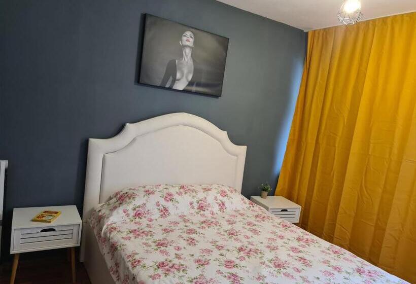 Mall Luxury Apartments