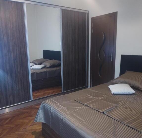 Old Town Unirii Square Apartment