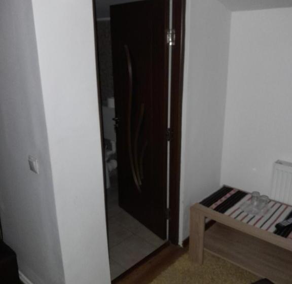 بنسيون Casa Alex