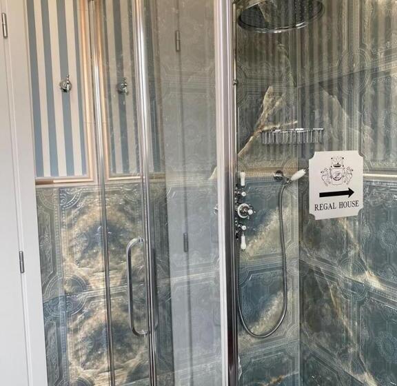 膳宿费 Regal House Anzio Terrazzo