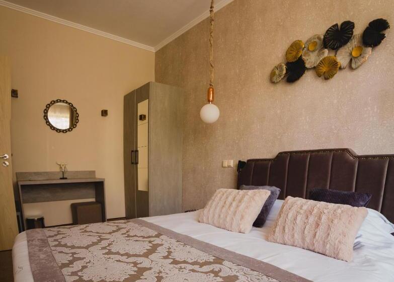 리조트 хотелски комплекс белият кон