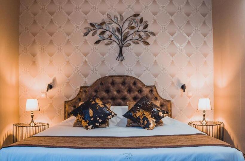 리조트 хотелски комплекс белият кон