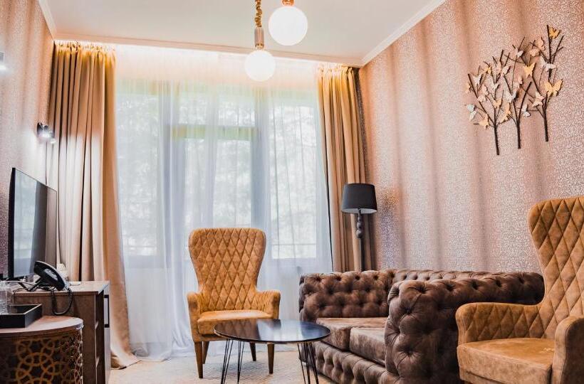 리조트 хотелски комплекс белият кон