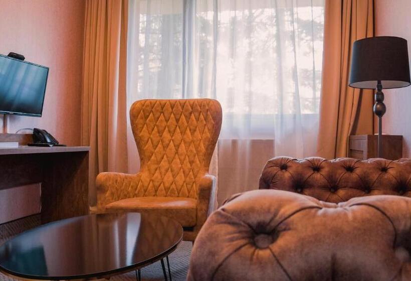 리조트 хотелски комплекс белият кон