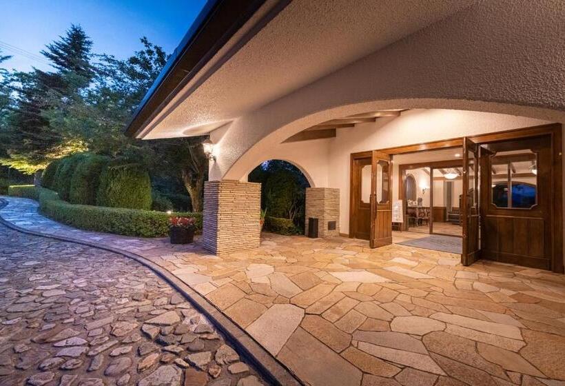 Resort 伊豆高原温泉ホテル 森の泉