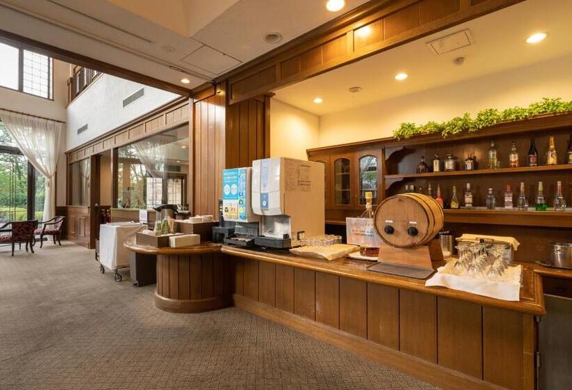 Resort 伊豆高原温泉ホテル 森の泉