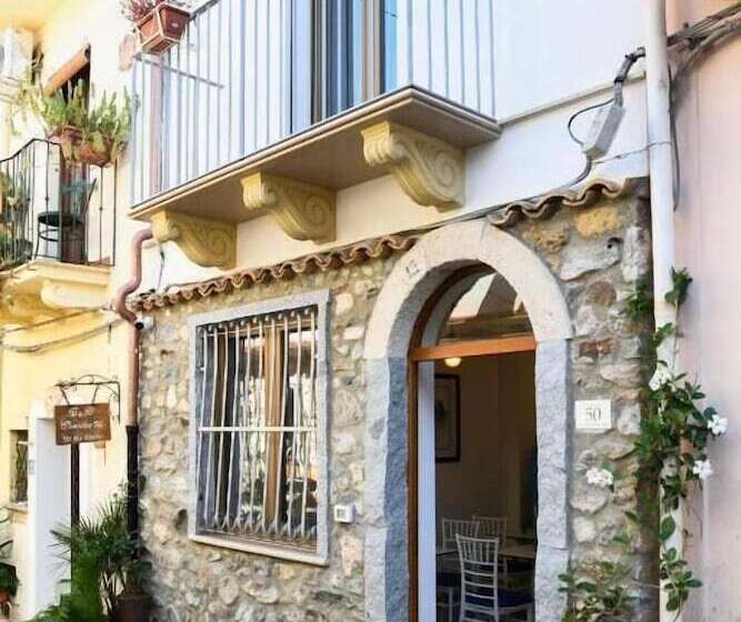 Signora Tita B&b Chianalea   Scilla